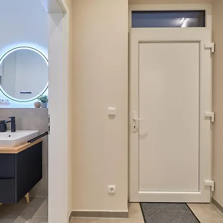 Saltwater House Seven Seas דירה