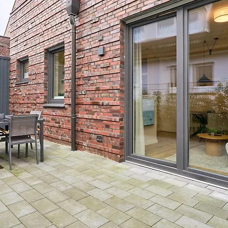 Saltwater House Seven Seas שרבאוץ